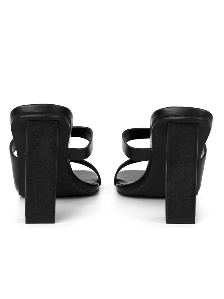 AMBER Black Heels