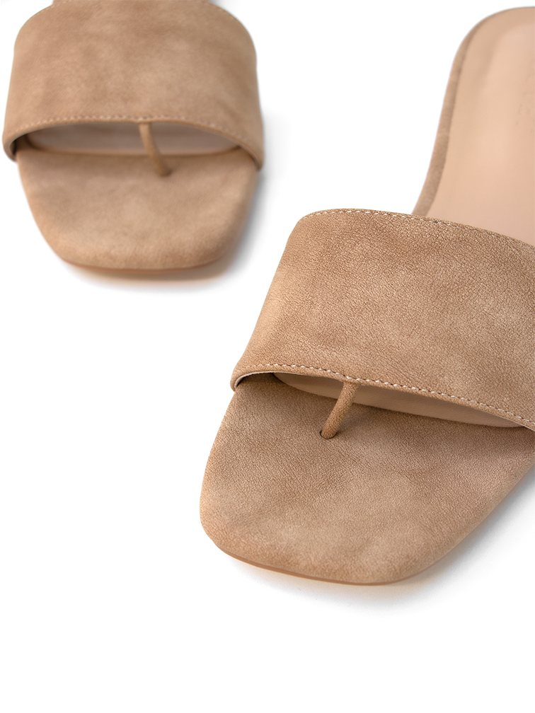 CARA Tan Low Block Heel Toe Thong Covet Shoes