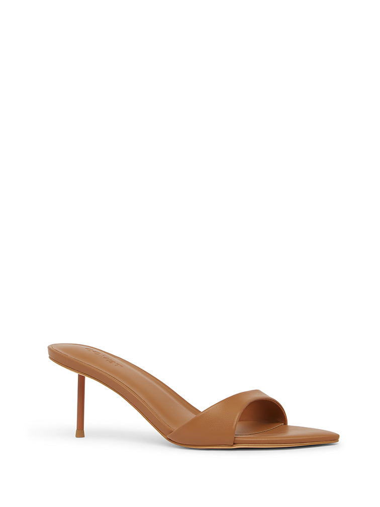 SLOANE Tan Heels