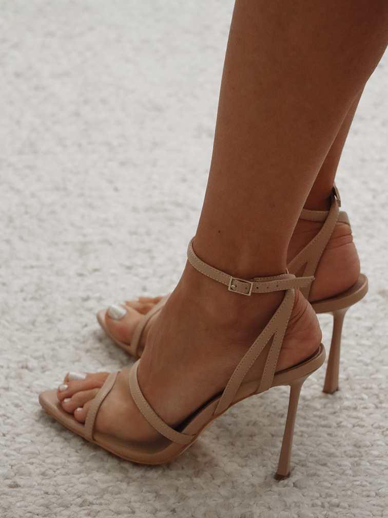 YASMIN Nude Heels